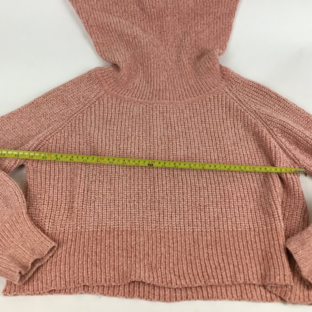 Blush & Bloom Turtle Neck Crop Sweater - Picture 6 of 12